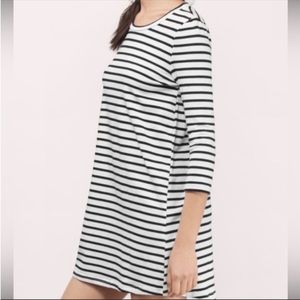 Tobi Black & White Stripe 3/4 Long Sleeve Knit Dress, size Medium